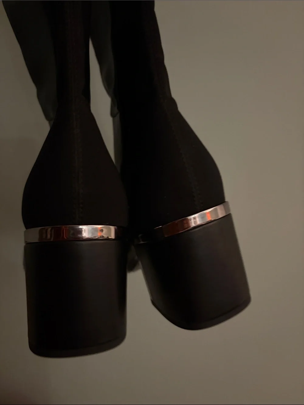 New DKNY Kamiah Knee High Boot Black 8.5
